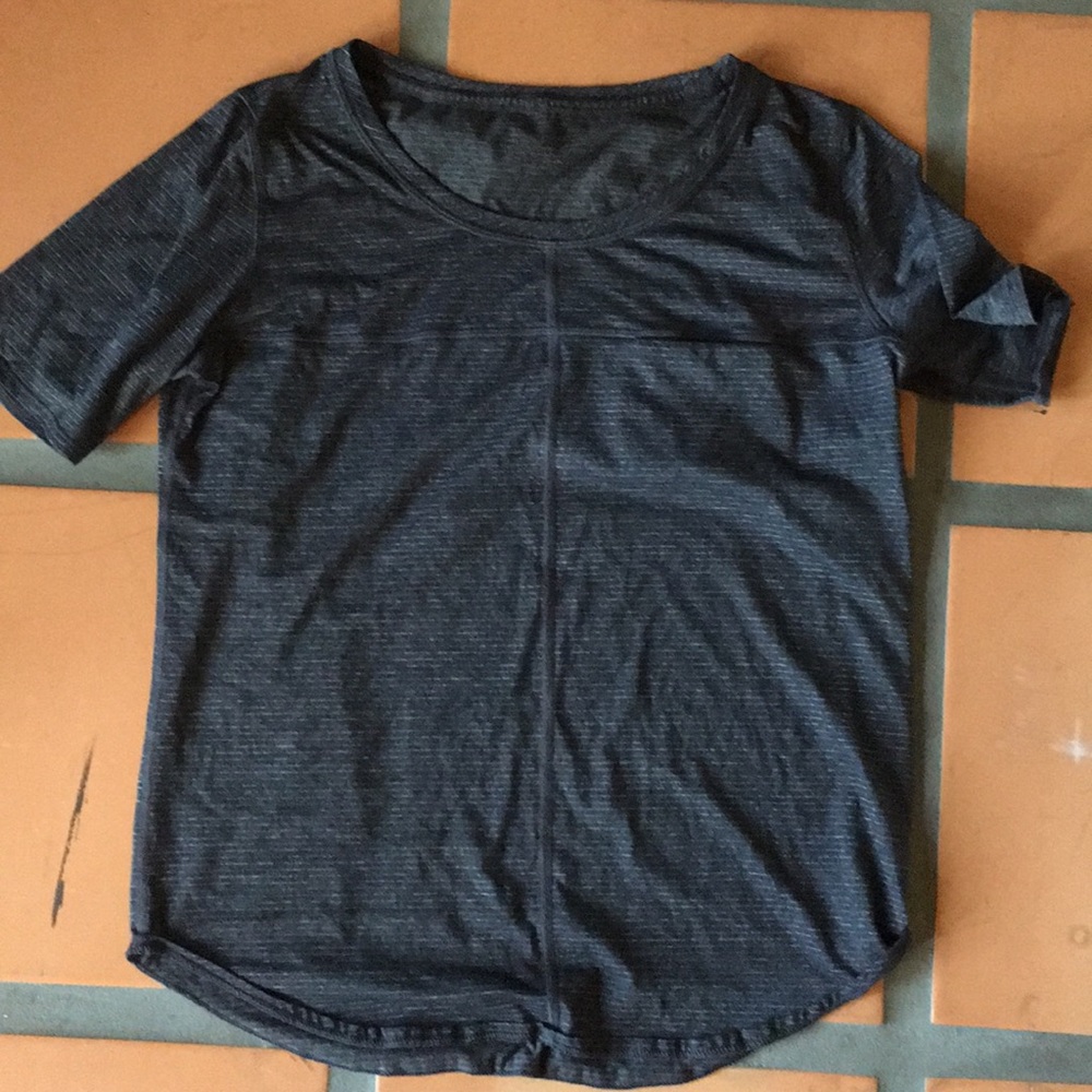 Lululemon shirt